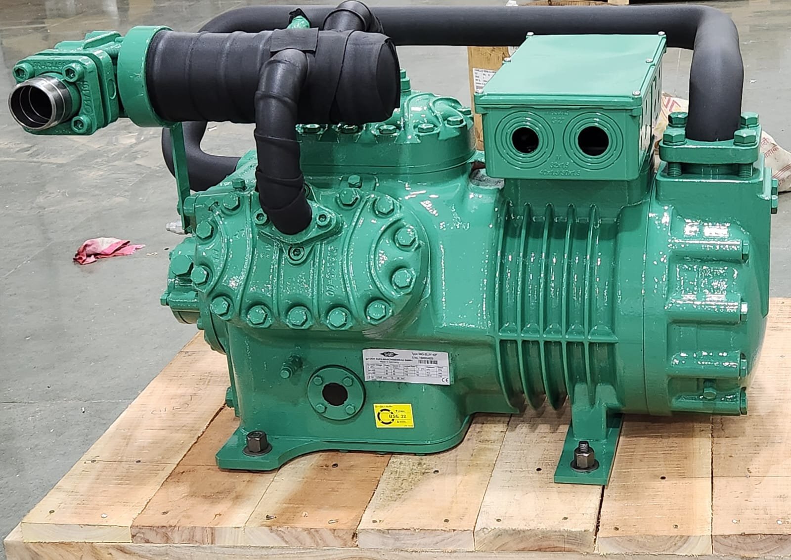 Bitzer S6G-25.2Y-40P compressor