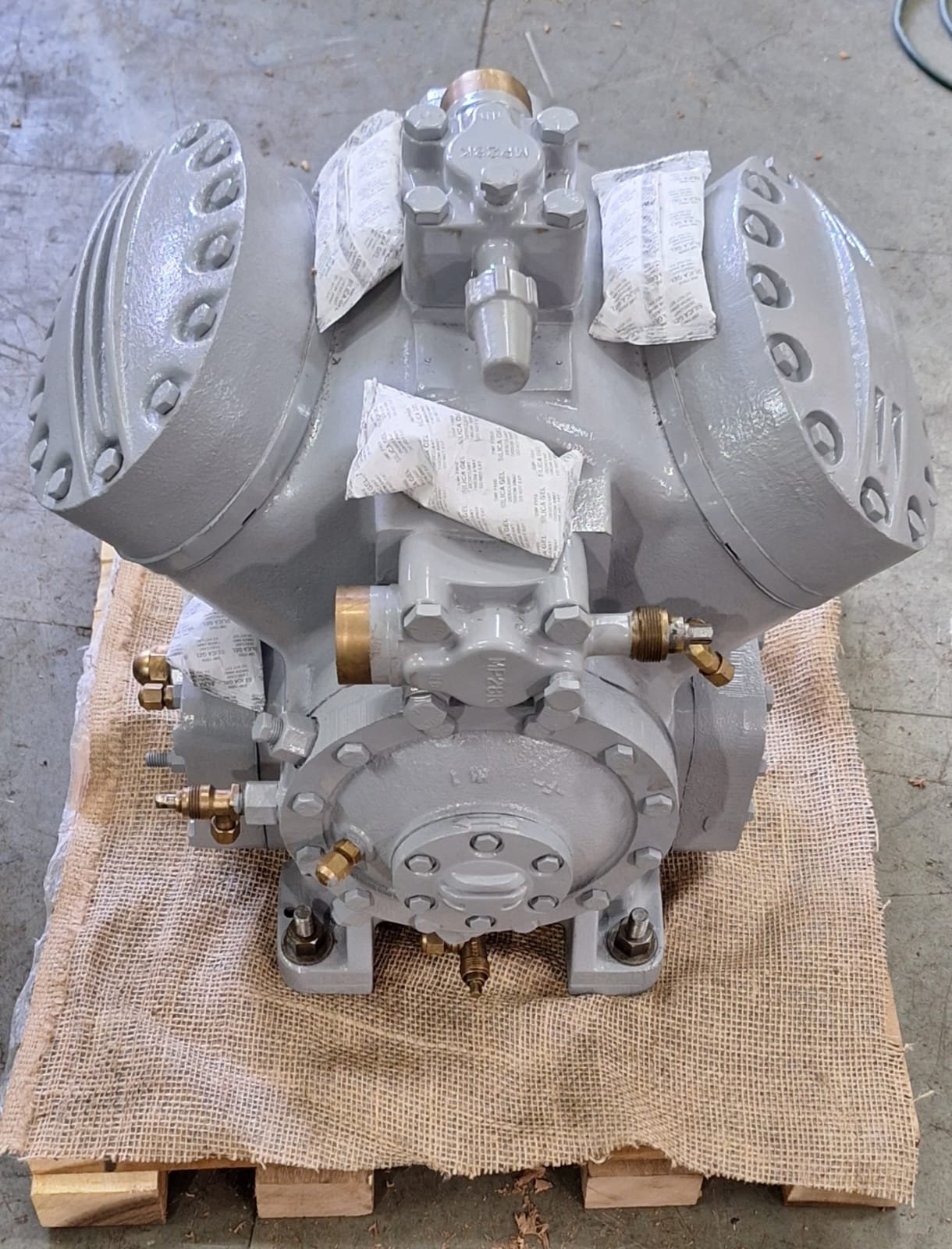 Carrier / Carlyle 5F40 compressor