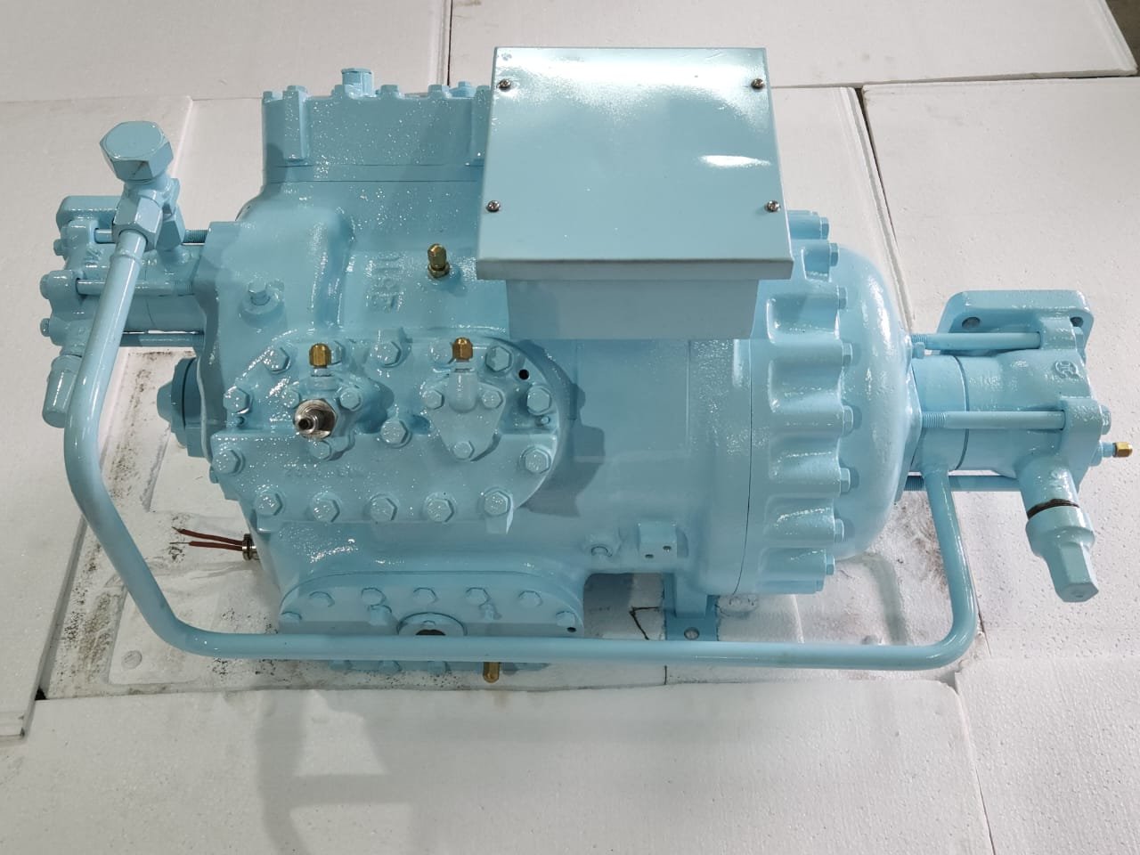 Mitsubishi MR4L5 compressor